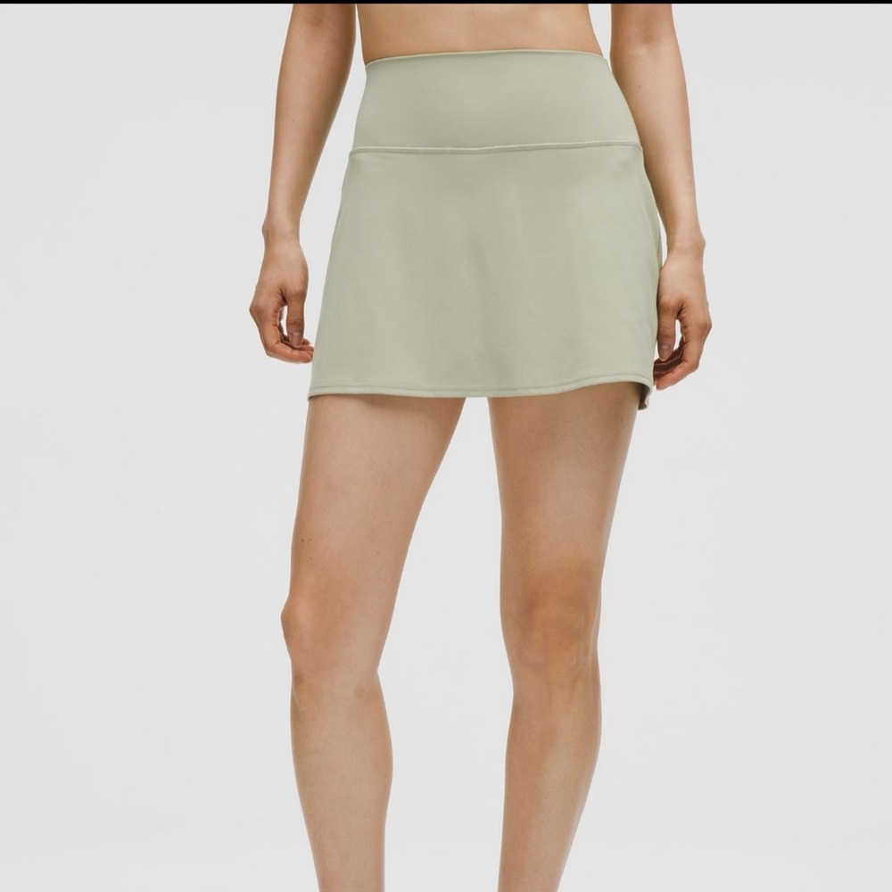 Lululemon Athletica Light Green Skort/Skirt